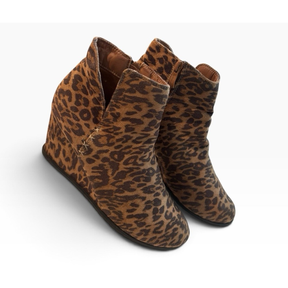 Leopard Print Wedge Ankle Booties Women's Size 8 Side Zip Y2K Boho Animal Print